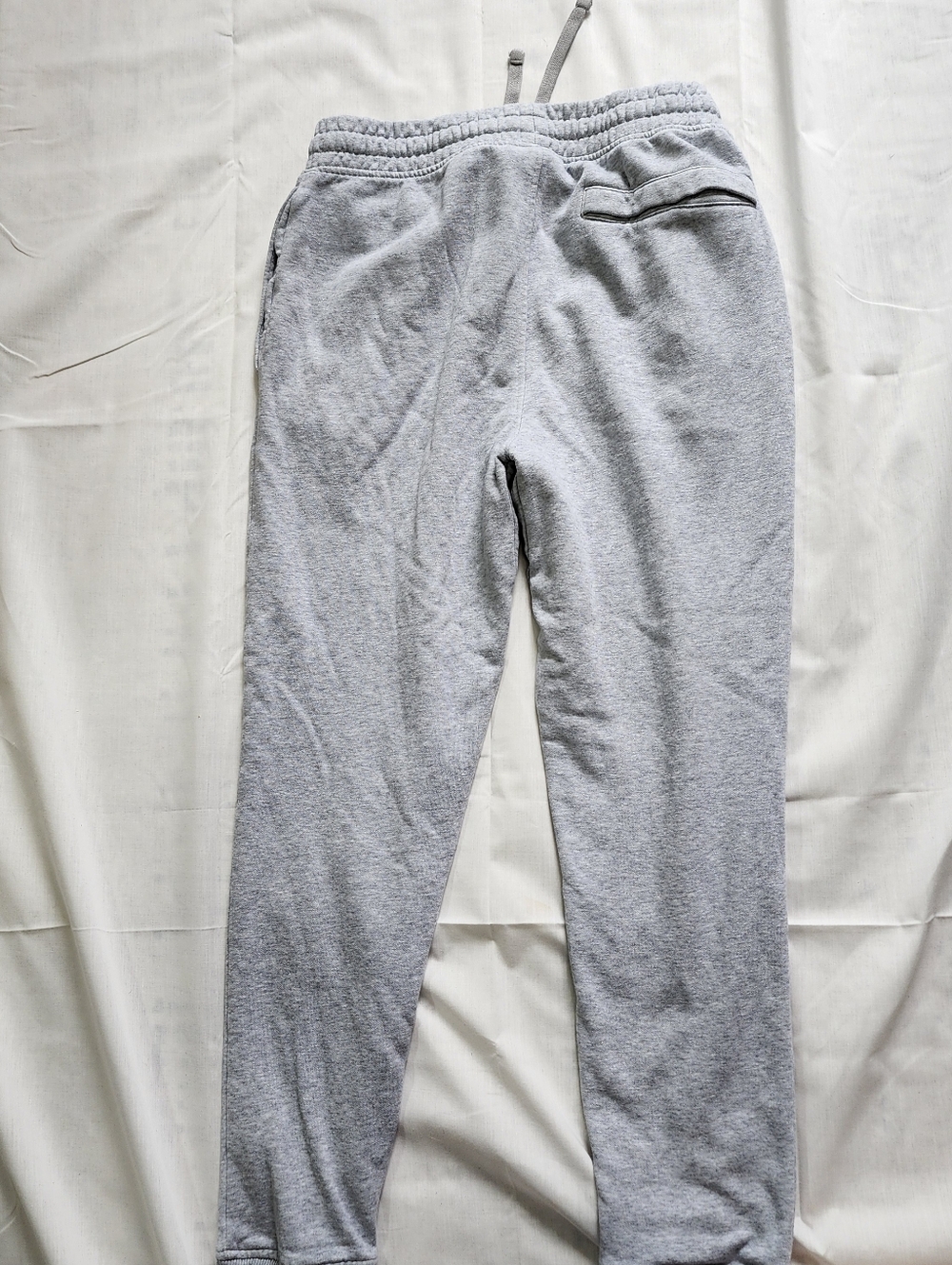 Gymshark Men’s Light Heather Gray Crest Joggers Sweatpants Slimfit Size Small - Picture 3 of 11